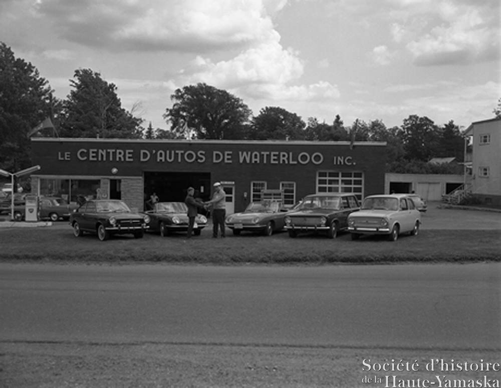 Centre d'autos de Waterloo - Eastern Townships Archives Portal