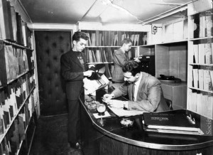 P100-D39-P01SHHY La discothèque du poste CHEF
