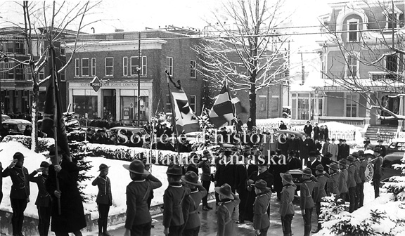 L'édifice de la Southern Canada Power, en 1945. ©Société d’histoire de la Haute-Yamaska, fonds George Brissette, P160